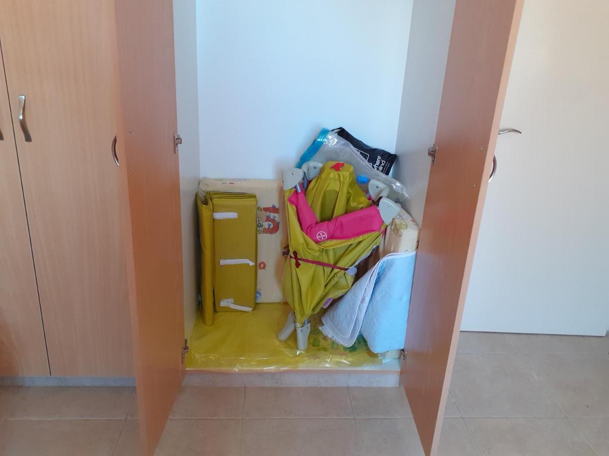 Villa Beautiful 2-Bed House In Mandria  Esterno foto