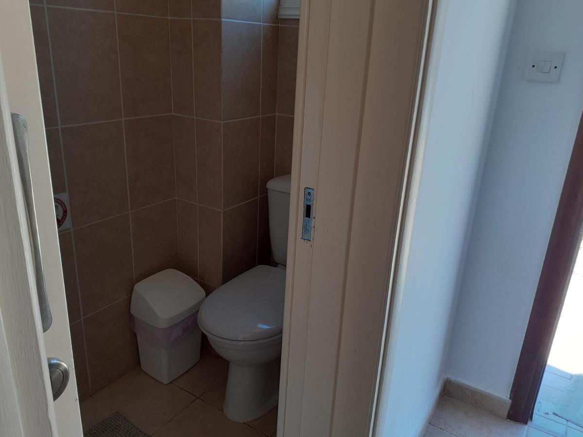 Villa Beautiful 2-Bed House In Mandria  Esterno foto