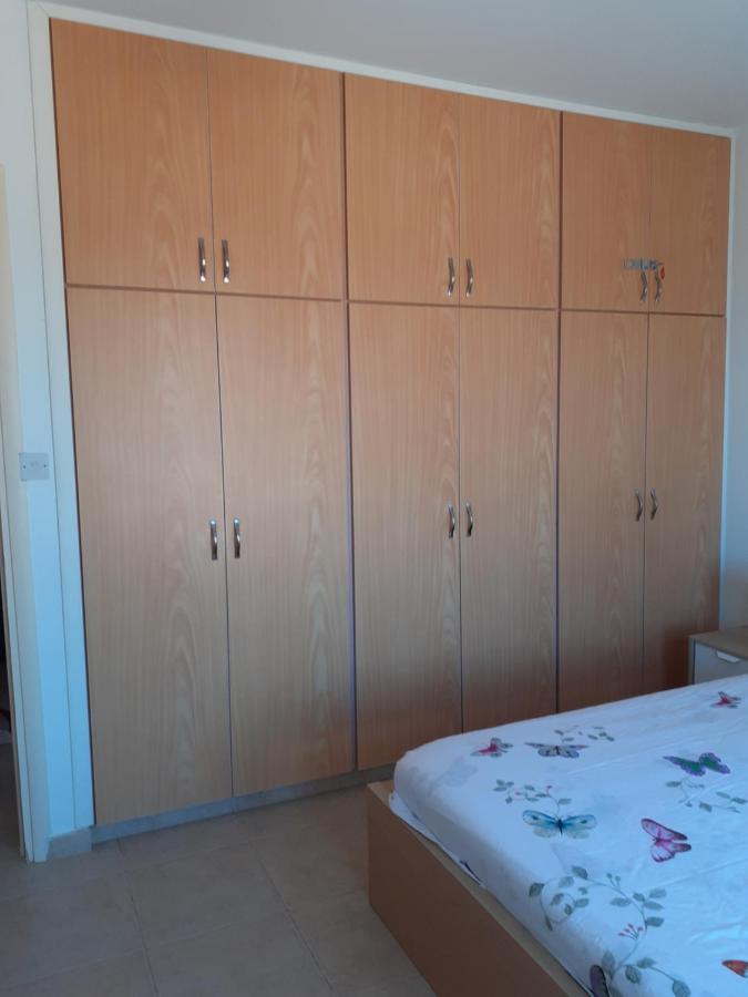 Villa Beautiful 2-Bed House In Mandria  Esterno foto